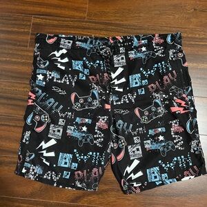 Texfit men’s medium swimming trunks, gaming print, black